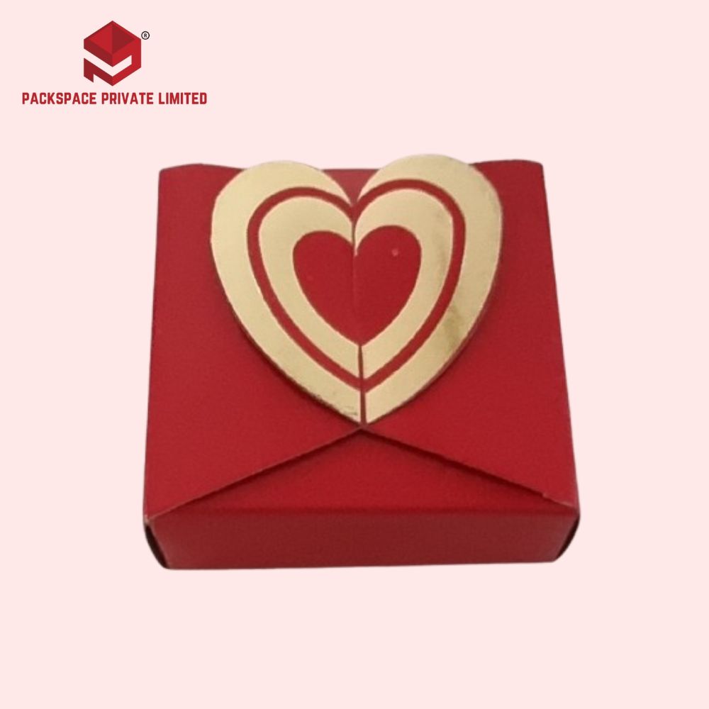 Red Heart-Shaped Gift Box (9x9x3 cm)